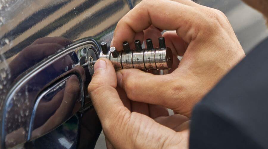 Professional New roof installation in Gardner, KS